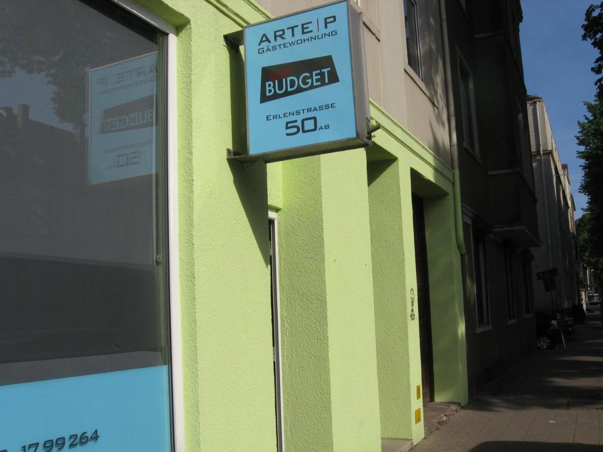 Low Budget BRE Exterior photo
